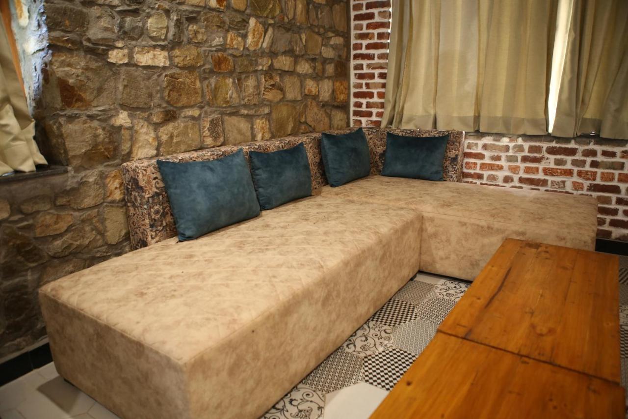 Granny'S Den Resort Rājpur Dış mekan fotoğraf